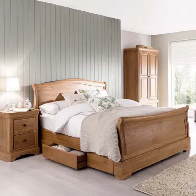 Solid Oak Double Sleigh Bed