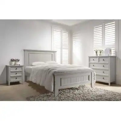 Mila Panelled Bed 4