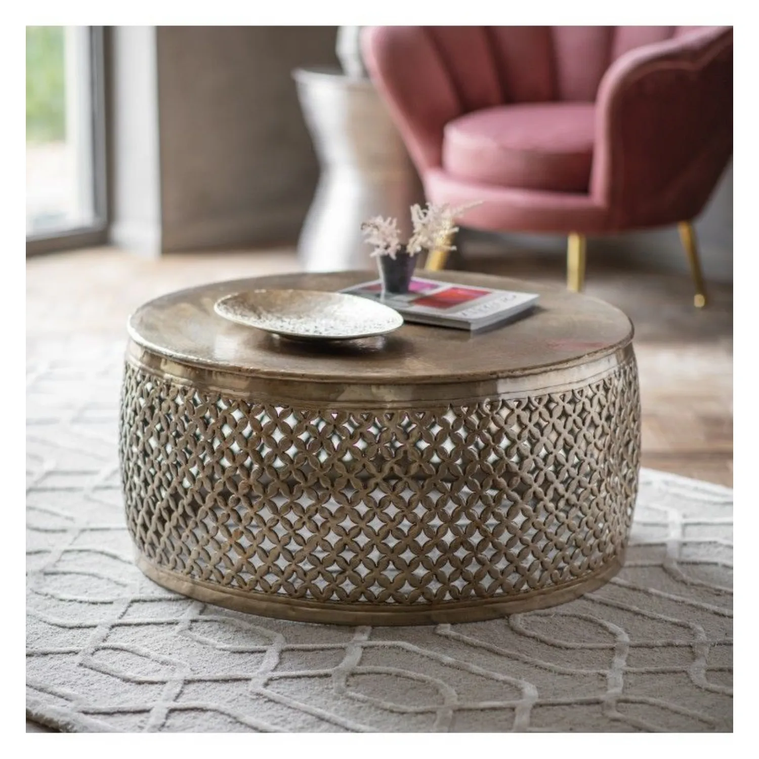 Gold Metal Round Coffee Table Intricate Netted Carving