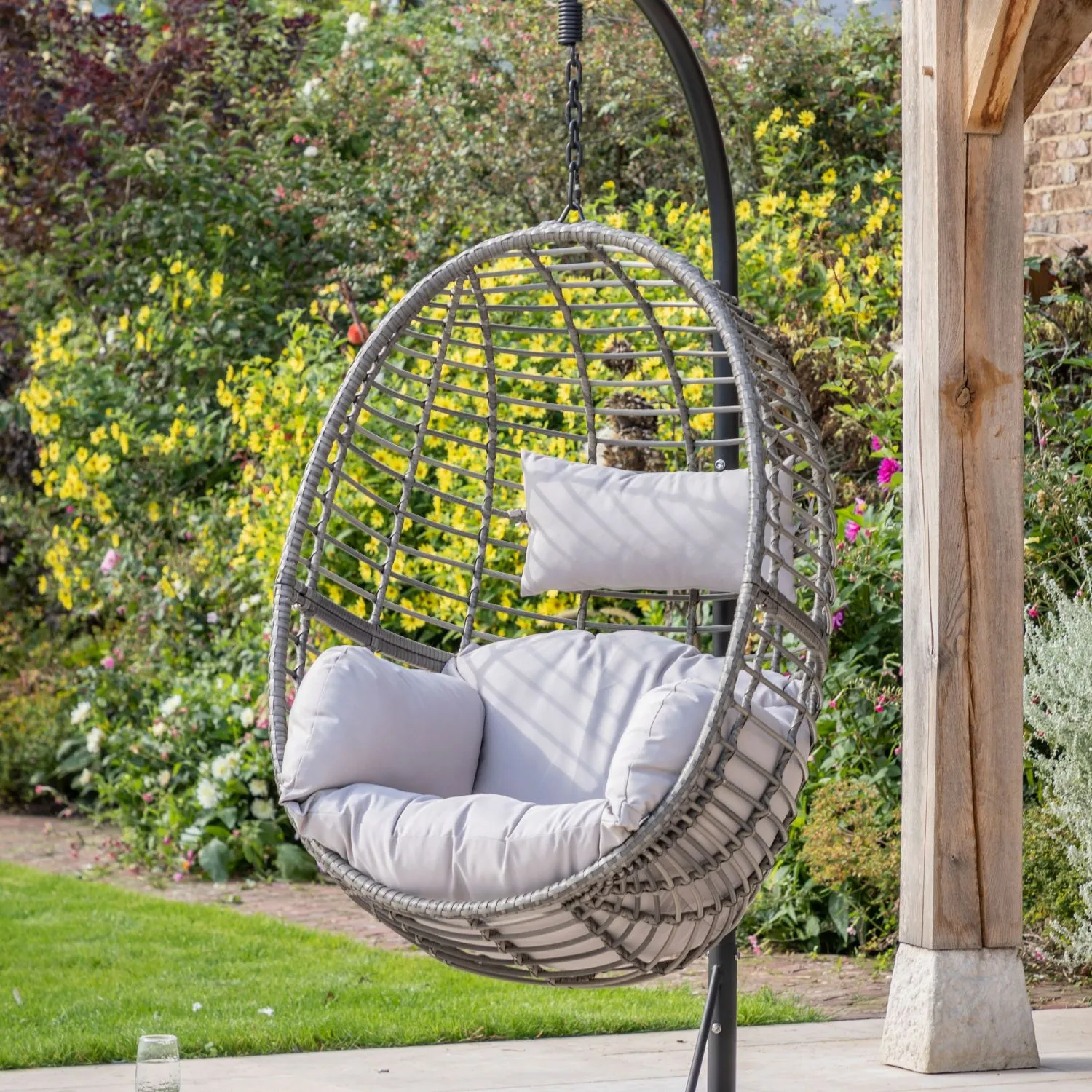 Small Rattan Outdoor Hanging Chair Metal Framed