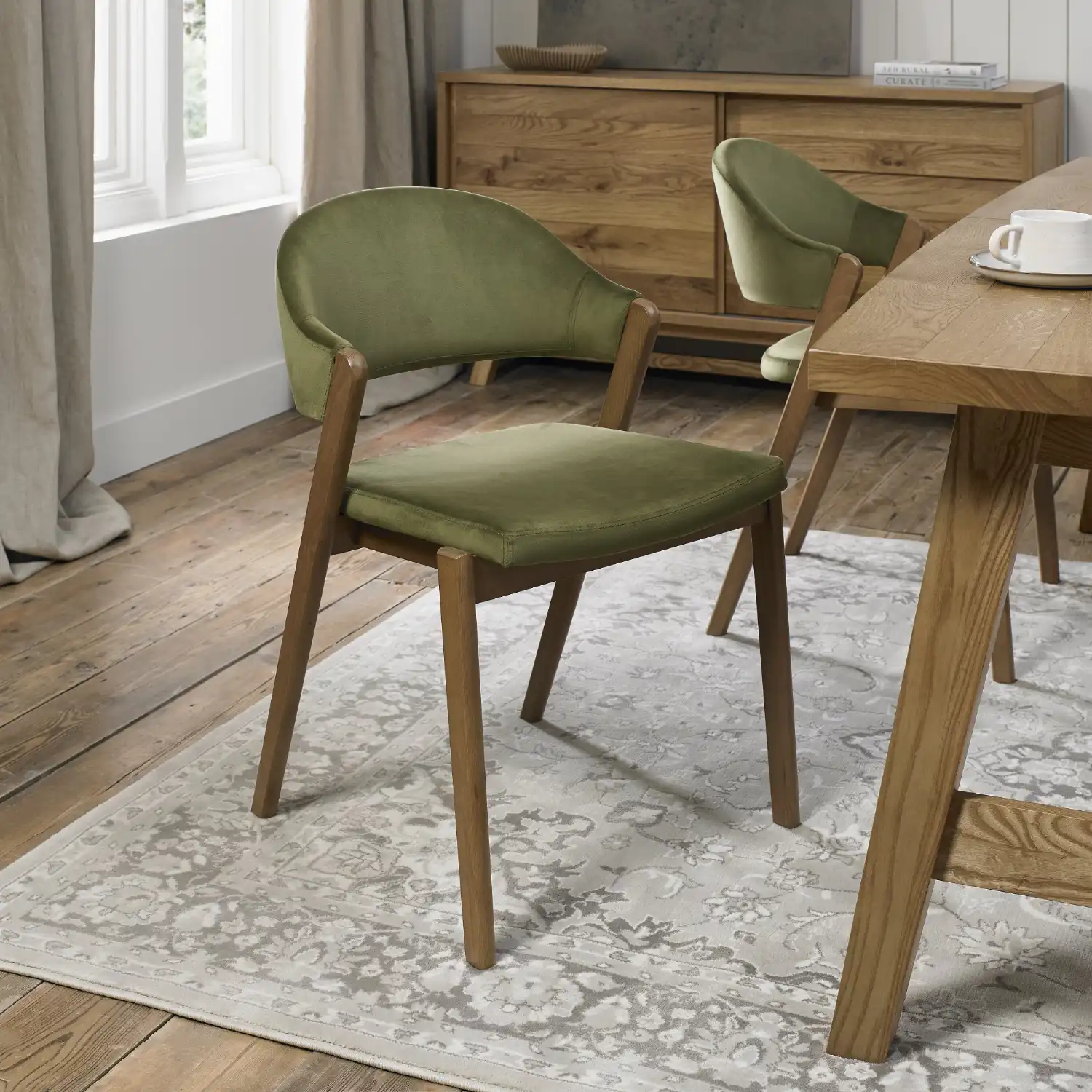 Green Velvet Fabric Curve Back Dining Chair Rustic Oak Frame
