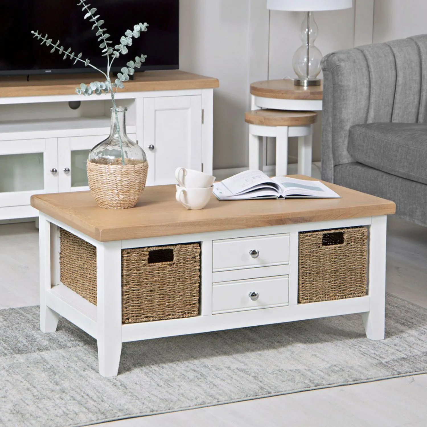 EA Dining White Coffee table